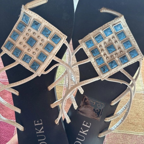 Duke flat sandals with turquoise stones, size 41