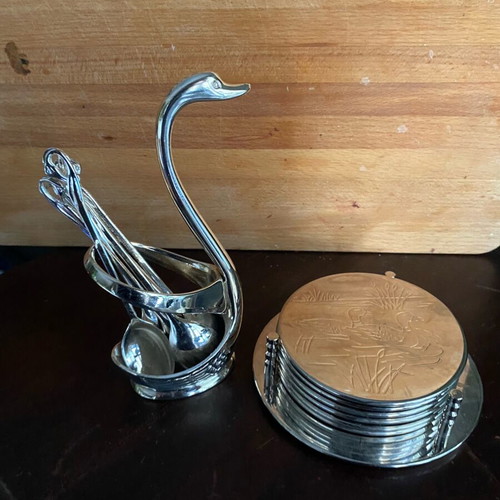 Vintage swan serving set like new
