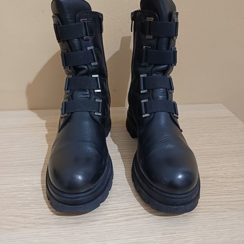 Fardoulis Shoes leather ankle boots like new, size 39, black