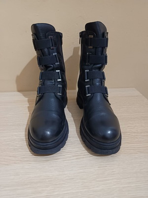 Fardoulis Shoes leather ankle boots like new, size 39, black