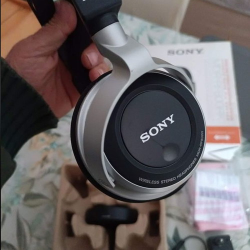 Sony MDR-RF800RK wireless headphones used, for parts or repair