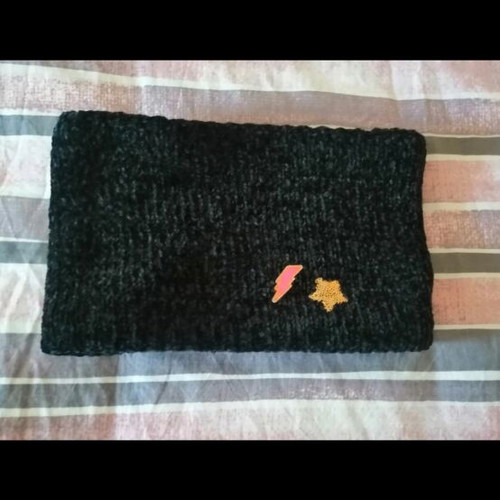 Orchestra hat and neck set like new, black and pink for girls