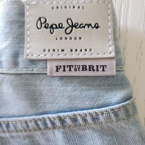 Pepe Jeans shorts new, size S 26, blue with embroidered designs