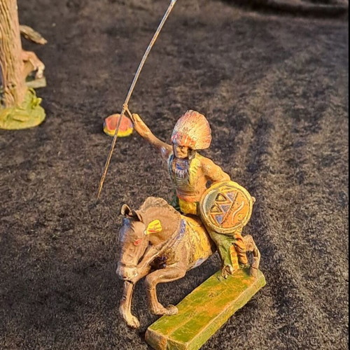 Lineol Indian figures used, 1930s