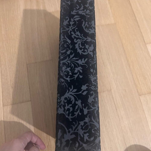 Embossed case for CD/DVD like new, 48 slots