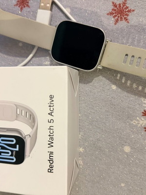 Apple Smartwatch 8 and Redmi Watch 5 Active used