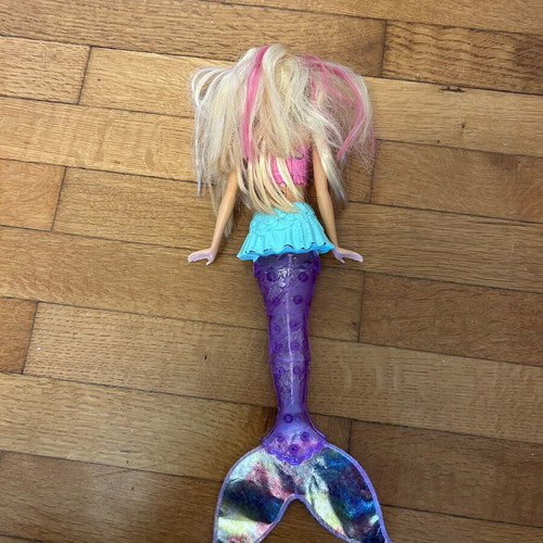 Barbie mermaid used with blinking lights
