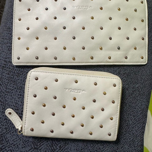 Toska blu bag and wallets set like new, white and gray