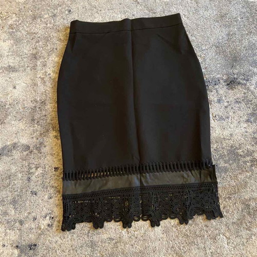 Black midi skirt with lace hem like new