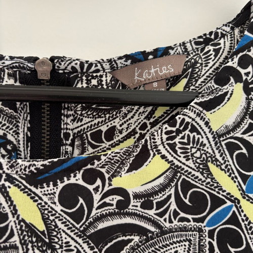 Short-sleeve blouse small with zipper multicolor like new