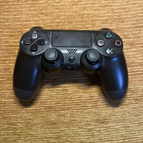 Sony PlayStation 4 Slim 1TB like new with SSD and DualShock 4