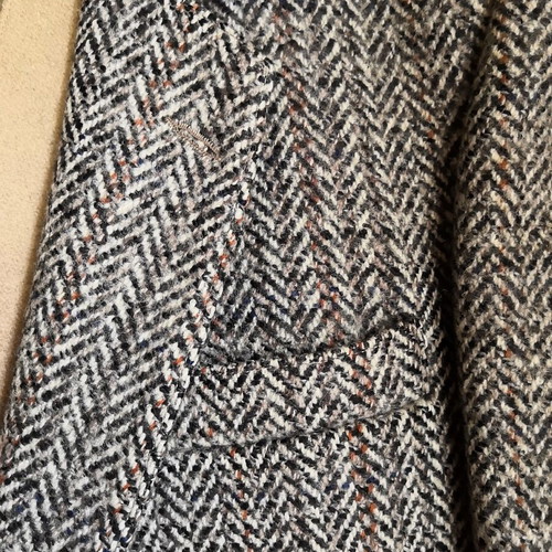 Kynoch Keith Scotland men's wool herringbone jacket, size 52