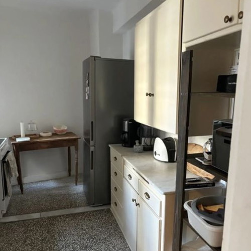 Διαμέρισμα 67 τ.μ., 2 υπνοδωμάτια, βεράντα, κλιματισμός, Εξάρχεια