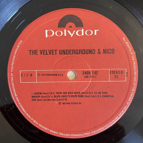 The Velvet Underground & Nico LP like new, rock