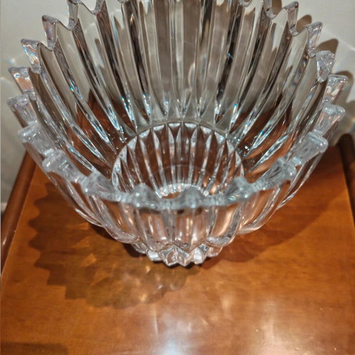 Vintage Mikasa Ice Palace Crystal Vase like new