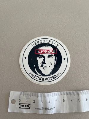 Veto punkvoter sticker new