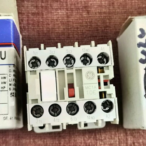 General Electric MC1A310AT relay new, pack of 3