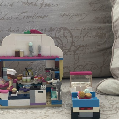 Lego Friends Shop and Cafe used set