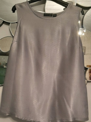Italian top silver with side zipper like new, size No L