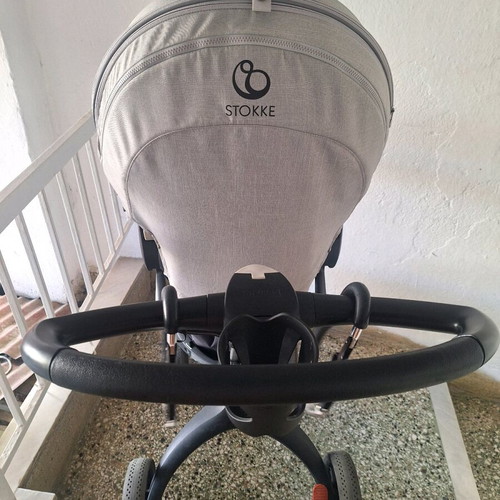 Stokke Xplory V6 stroller light gray like new