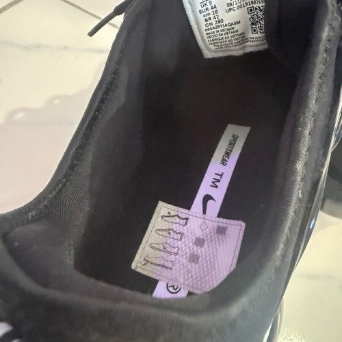 Nike Air VaporMax Plus size 44 like new, black-white