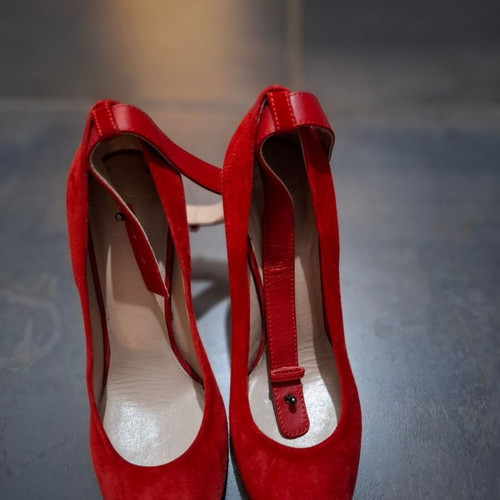 Closed platform shoes like new, high, red, size 40