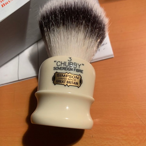 Simpson Chubby 3 Synthetic Brush LE King Charles III used