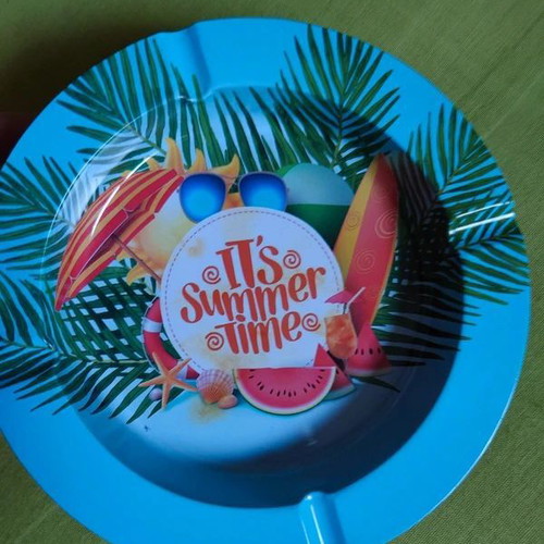 Set of 3 ashtrays used, metal tin
