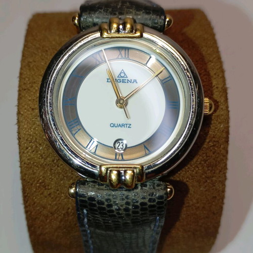 Vintage Dugena wristwatch women's used with leather strap and date
