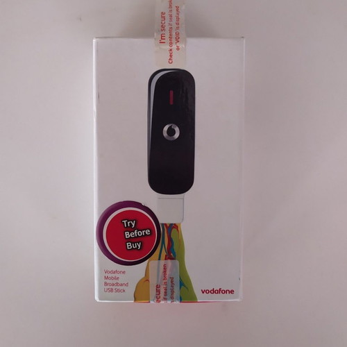 Vodafone K3806-Z USB Stick used with full original packaging