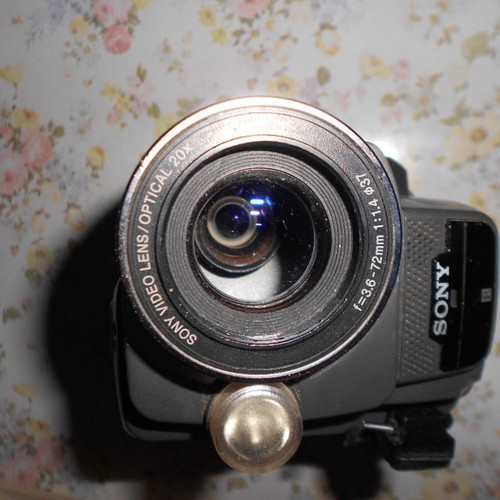 Sony video camera used with 8mm tapes