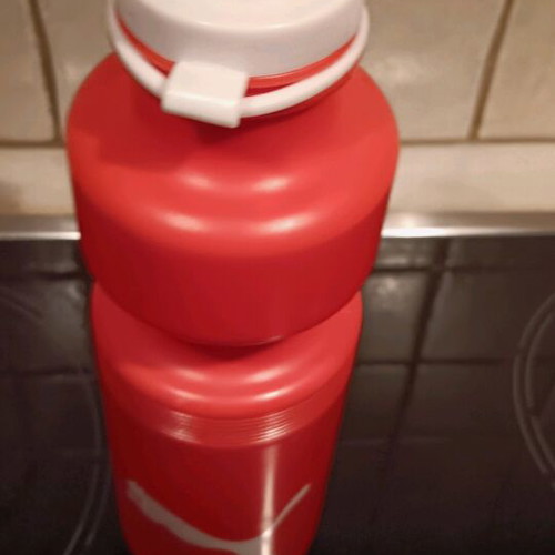 Puma water bottle new for cyclists and athletes