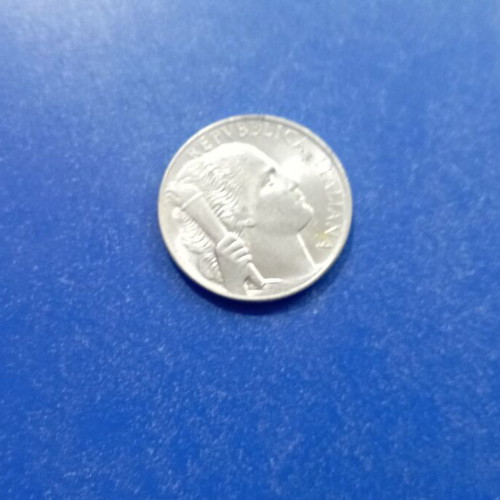 Italy coin 5 L. 1950 like new