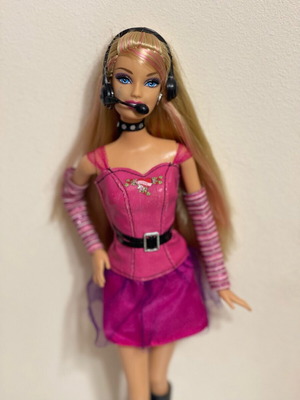 Barbie I can be… Rockstar 2009 μεταχειρισμένη με ελαφρές φθορές