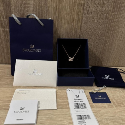Swarovski Rose Gold Swan Necklace New