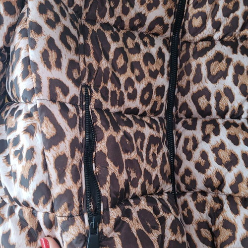 Leopard jacket like new, size L slim fit