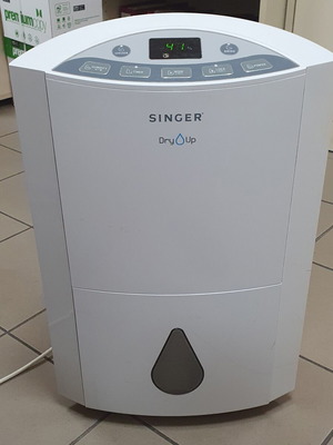 Singer Dehumidifier SDHM-16DI 16 lt with Ionizer like new