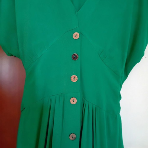 Linen maxi dress emerald green, like new, medium to large