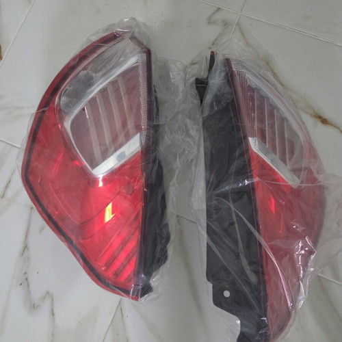 Ford Fiesta 2016 rear lights like new set