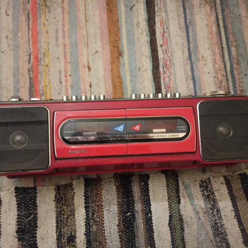 Sanyo vintage radio cassette player used, stereo metal