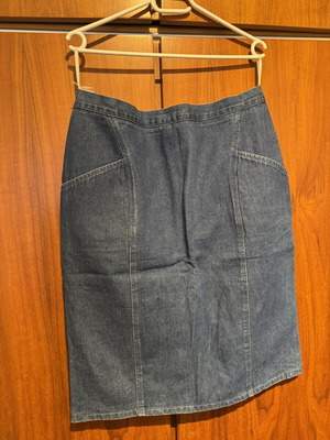 Vintage Jean skirt like new, blue, sizes XL and XXL