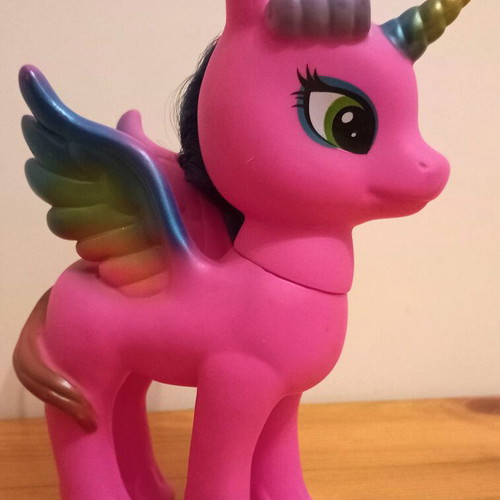 Toi-Toys Dream Horse unicorn/pegasus figure 19cm, like new