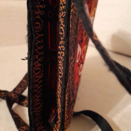 Ethnic Handmade Embroidered Fabric Crossbody Bag like new, 24×21 cm