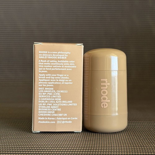 Rhode Pocket Blush Toasted Teddy new unused