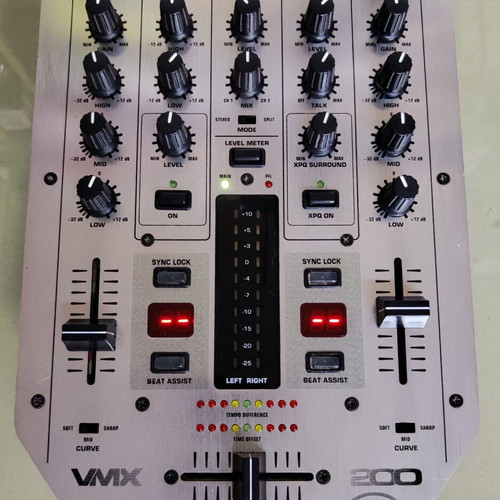 Behringer VMX-200 Pro mixer used