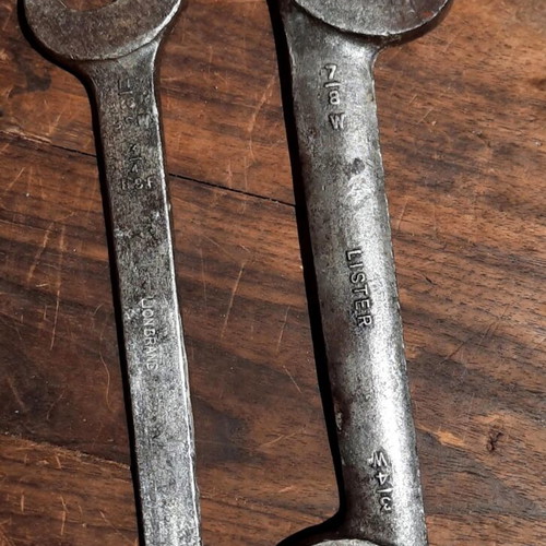 Vintage British Lister & Lion Brand Heavy-Duty Keys set used