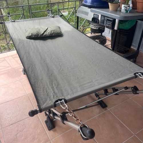 Hammock with stand used, quick assembly