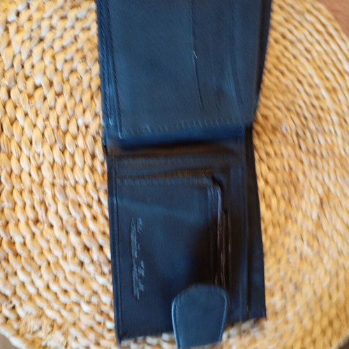 Men's wallet genuine leather black, new, soft, 12x9.5 cm