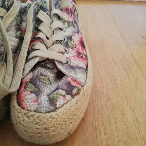 Admiral women's canvas shoes used, size 36, multicolor