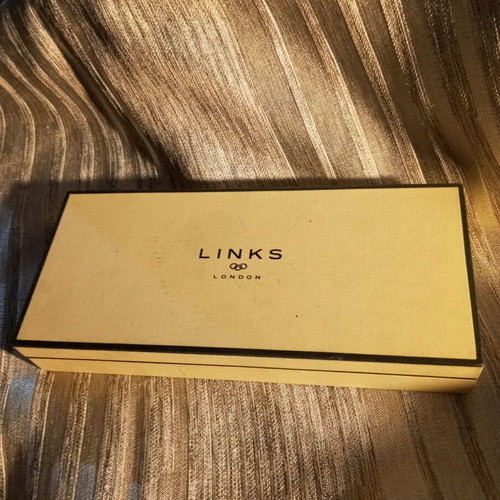 Links of London box like new 18cm x 8cm x 2.8cm